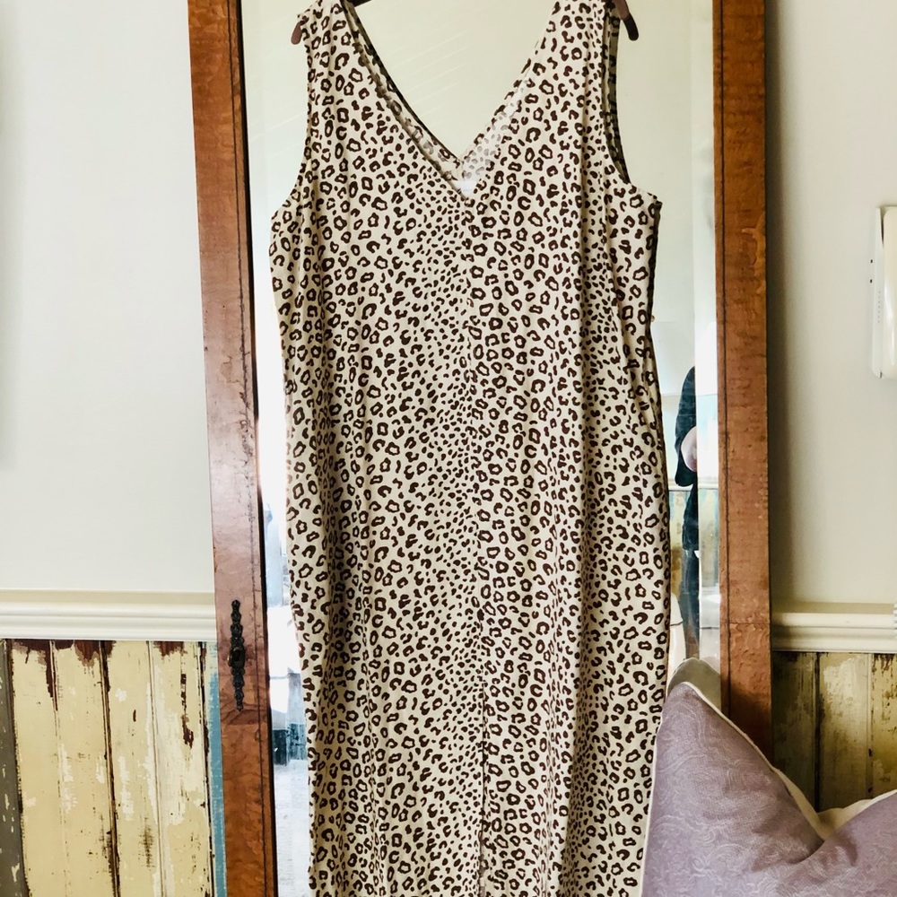 Midi animal print linen dress with front slit